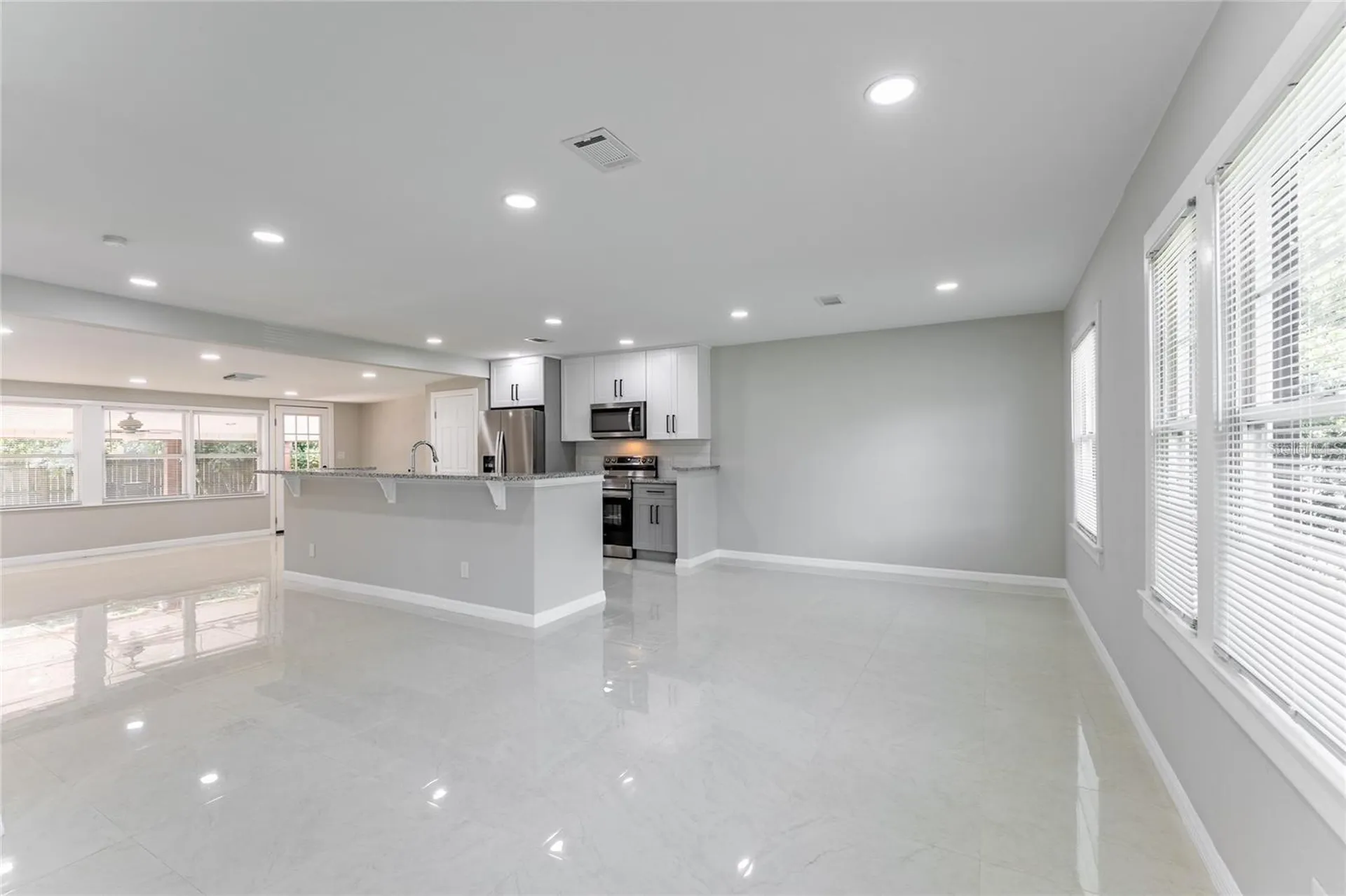 845 Floral Drive Orlando FL 32803