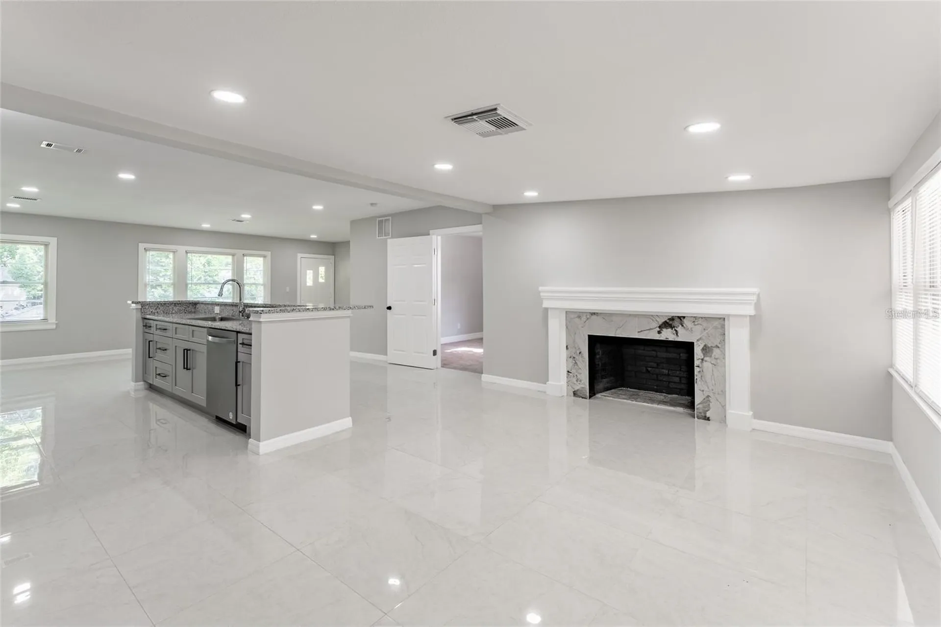 845 Floral Drive Orlando FL 32803