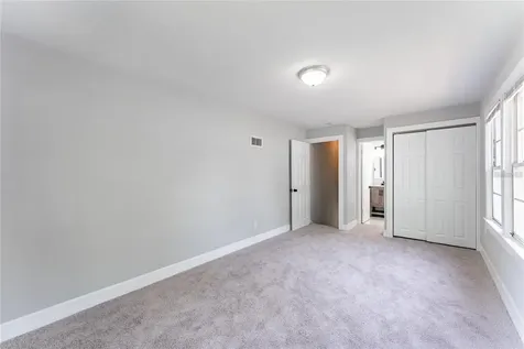 845 Floral Drive Orlando FL 32803