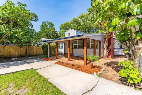 845 Floral Drive Orlando FL 32803