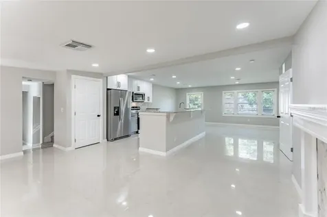 845 Floral Drive Orlando FL 32803