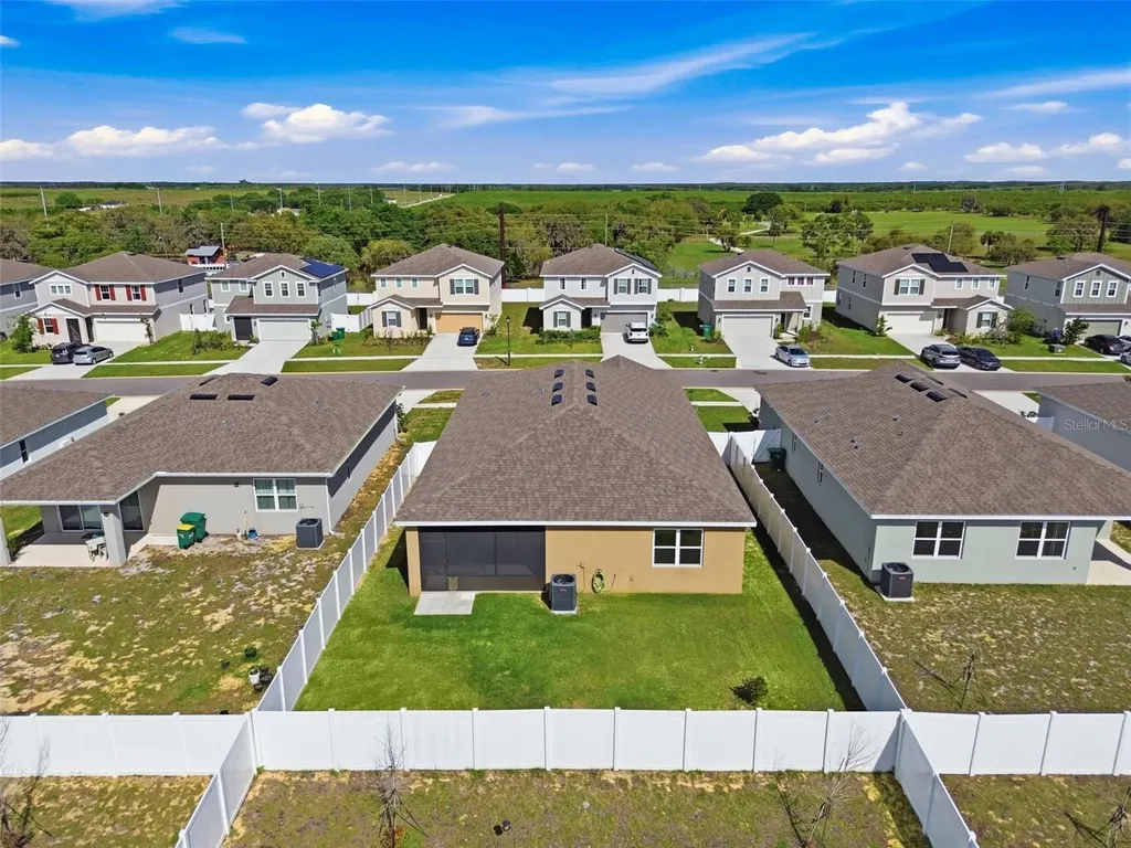 253 Hilltop Bloom Loop Haines City FL 33844