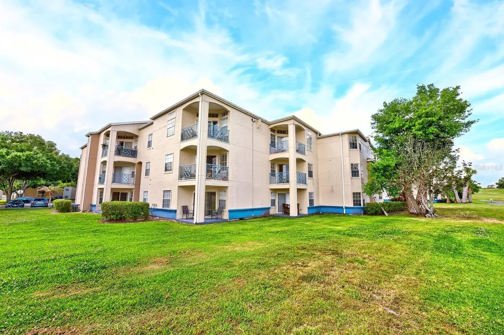7330 Westpointe Boulevard Orlando FL 32835