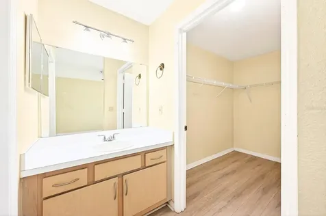 7330 Westpointe Boulevard Orlando FL 32835