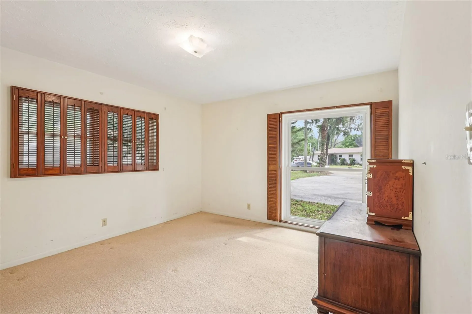 11732 Moffat Avenue Tampa FL 33617