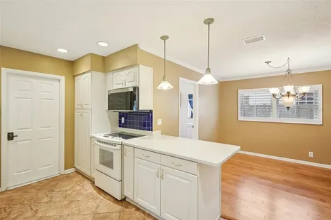 11732 Moffat Avenue Tampa FL 33617