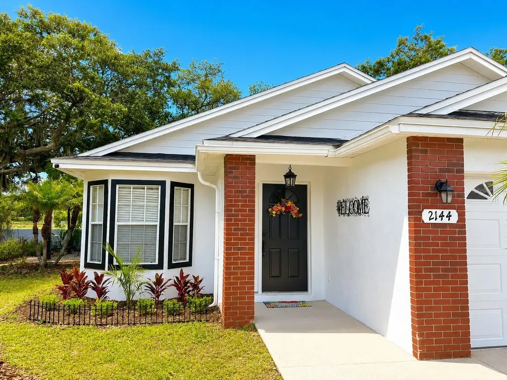 2144 Hatteras Point Lakeland FL 33813