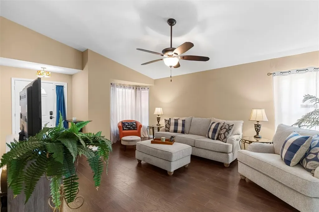 2144 Hatteras Point Lakeland FL 33813