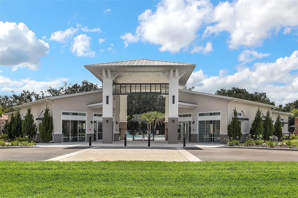 2437 Shanti Drive Kissimmee FL 34746