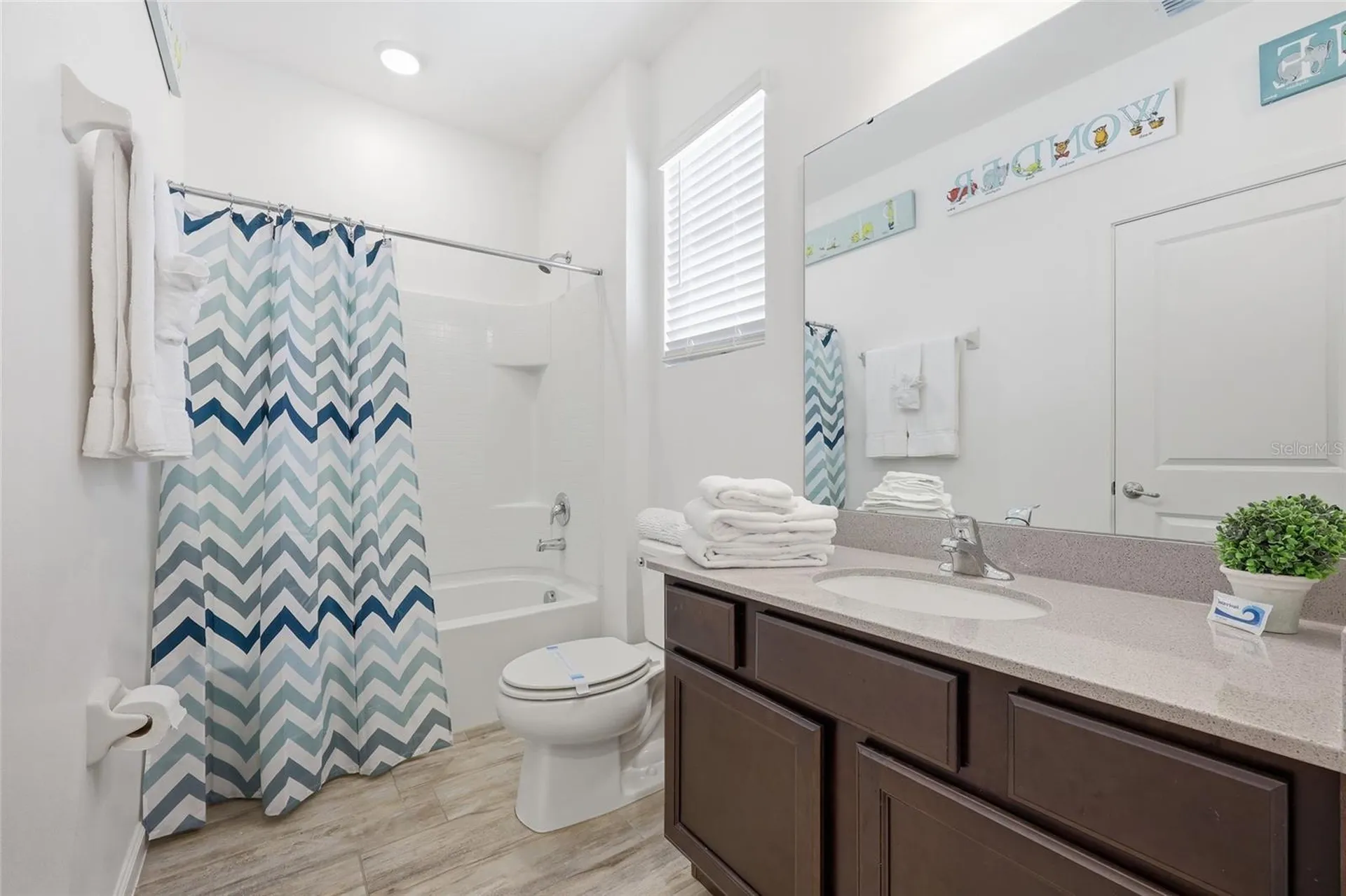 2437 Shanti Drive Kissimmee FL 34746