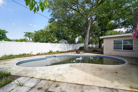 5603 S Lynwood Avenue Tampa FL 33611