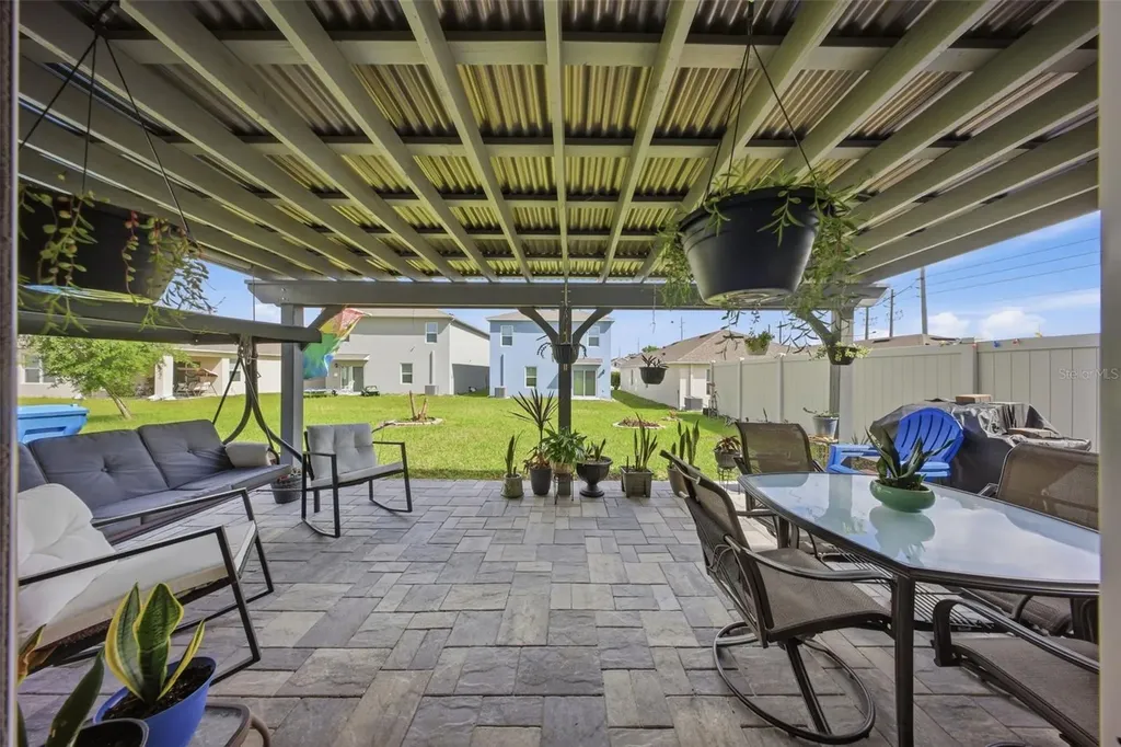 1669 Swan Swim Drive Davenport FL 33837