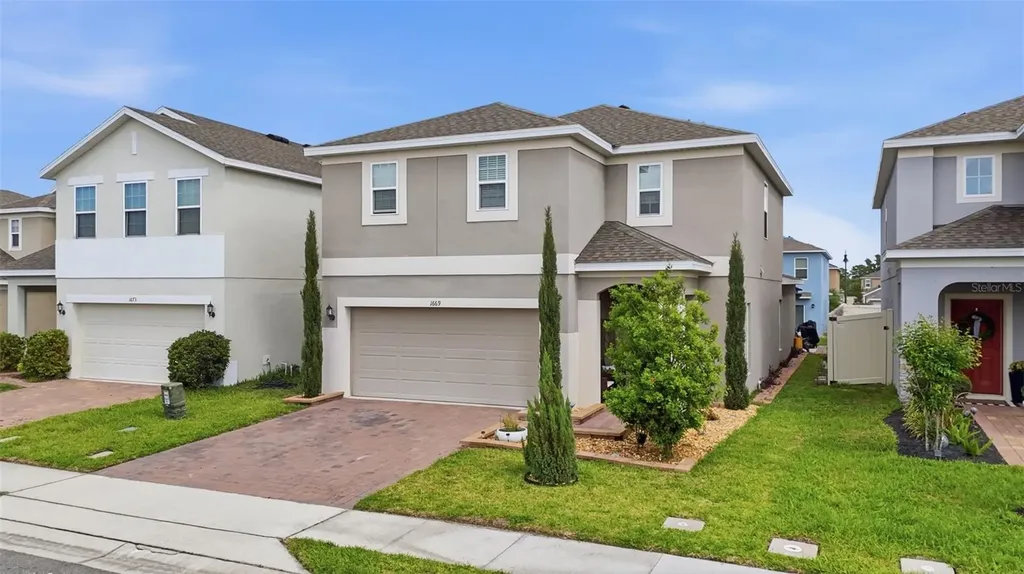 1669 Swan Swim Drive Davenport FL 33837