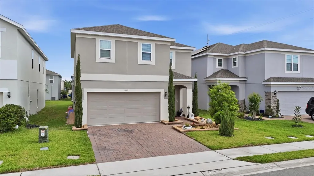 1669 Swan Swim Drive Davenport FL 33837