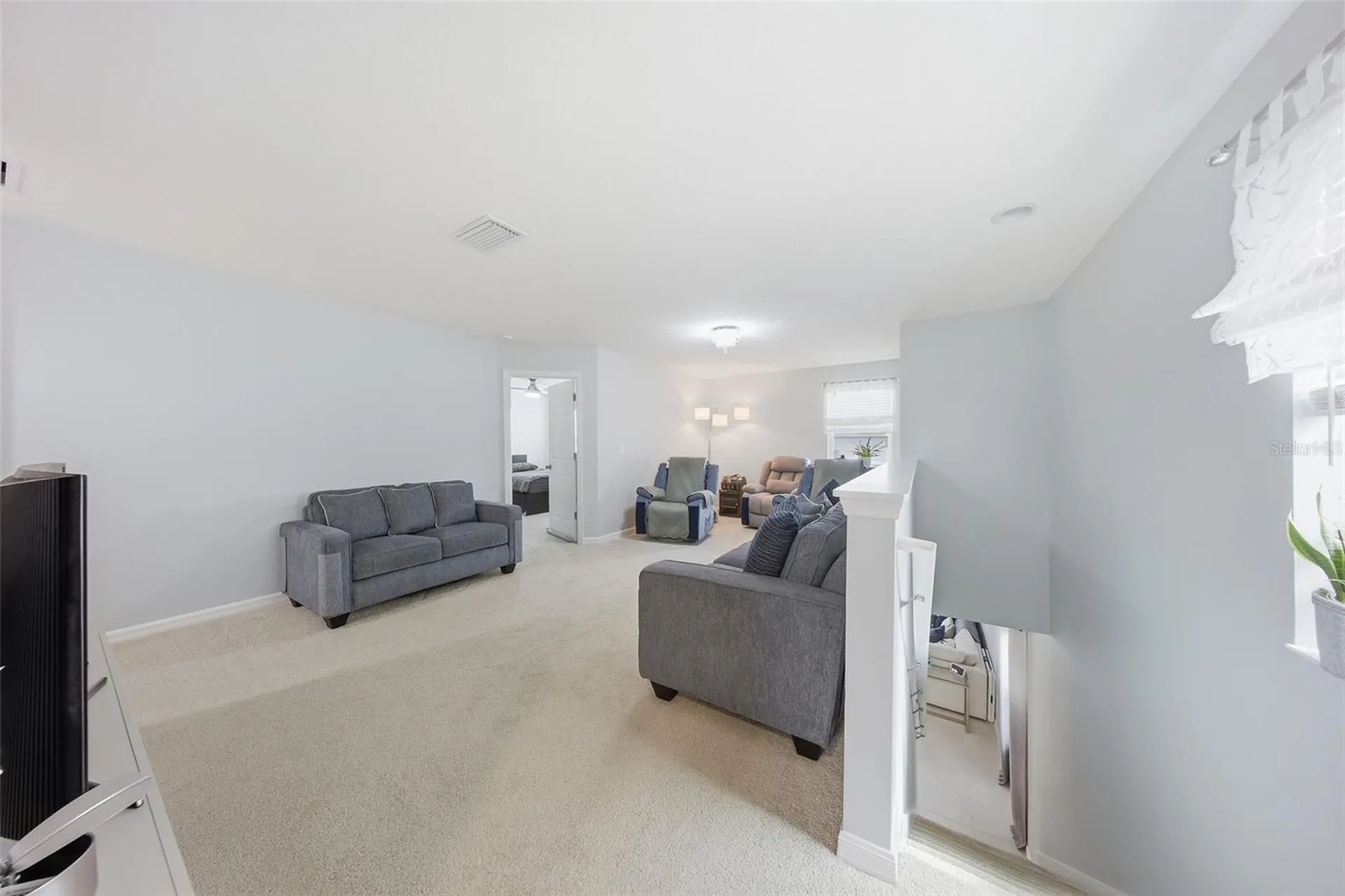 1669 Swan Swim Drive Davenport FL 33837