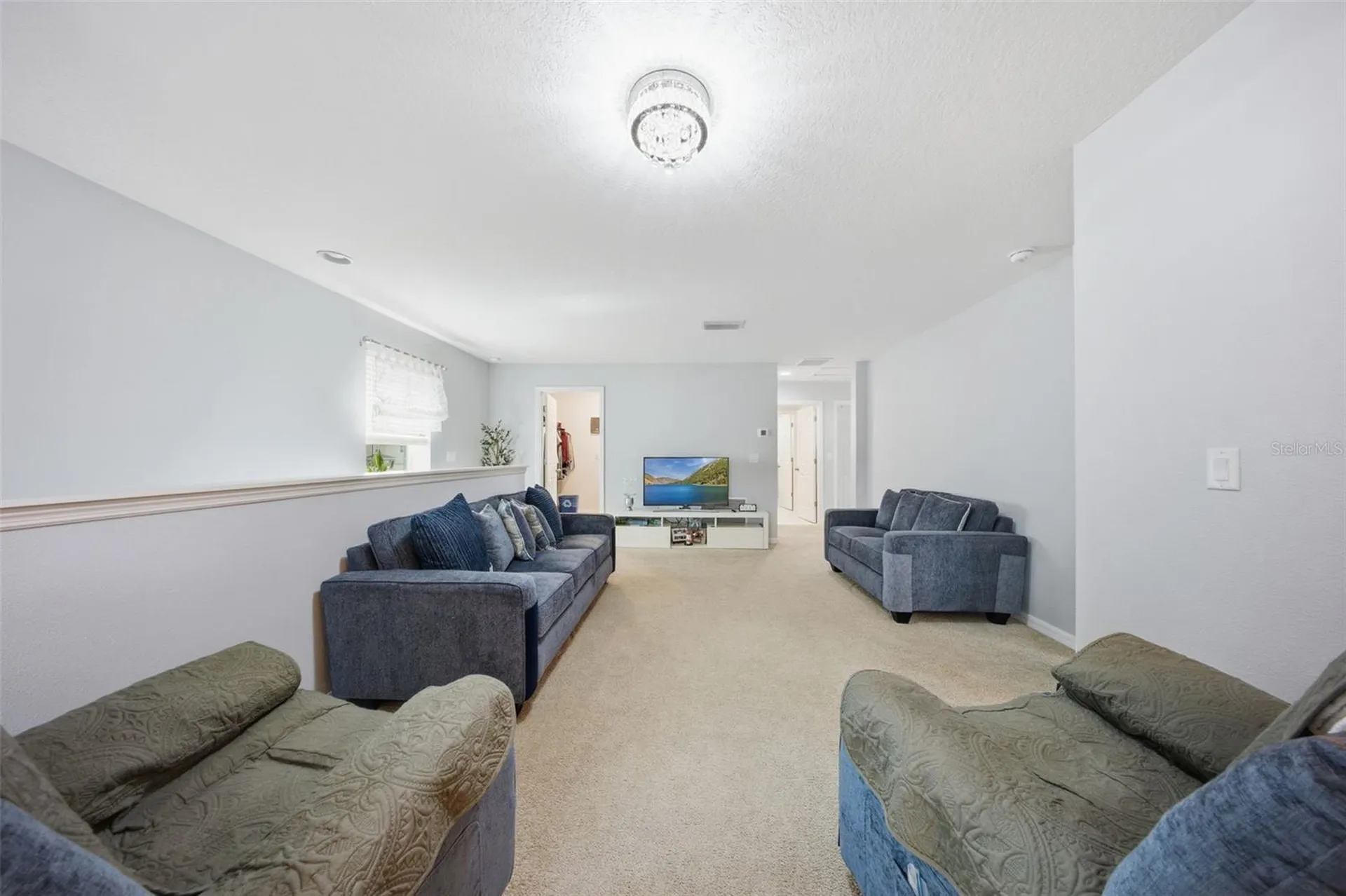 1669 Swan Swim Drive Davenport FL 33837