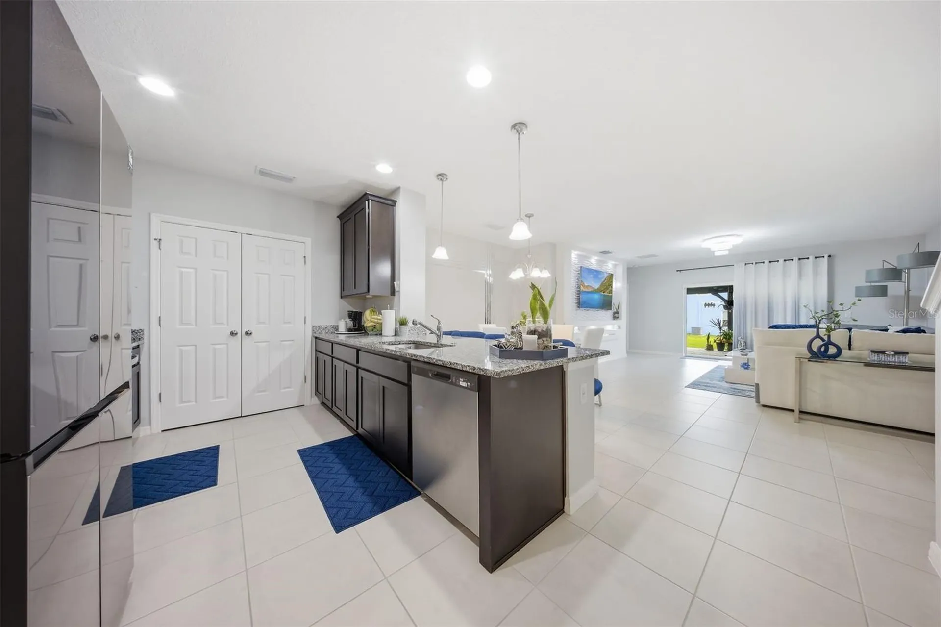1669 Swan Swim Drive Davenport FL 33837