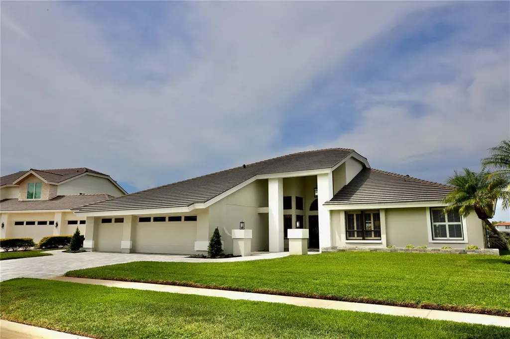 5806 Cruiser Way Tampa FL 33615