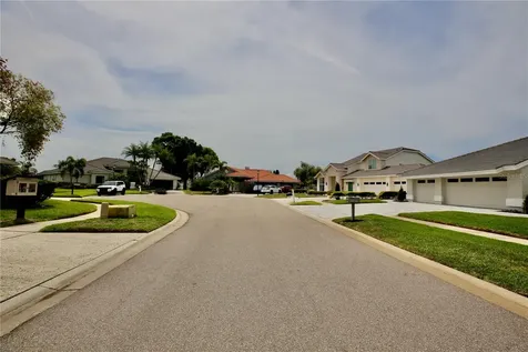 5806 Cruiser Way Tampa FL 33615