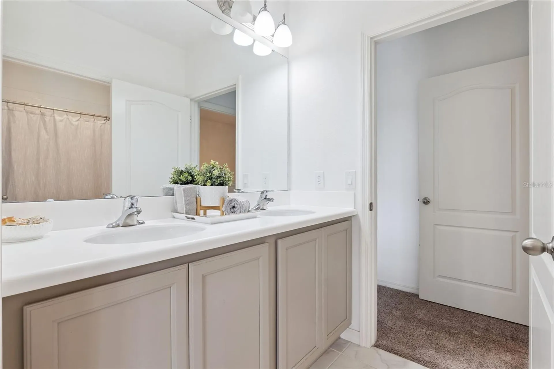 2583 Circolo Lane Apopka FL 32712