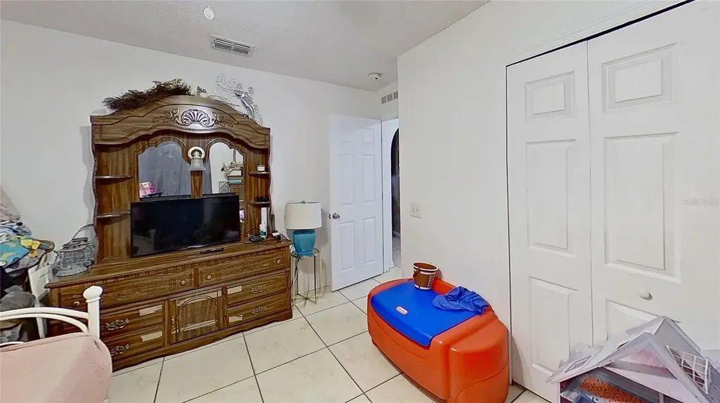 1031 Brenton Leaf Drive Ruskin FL 33570