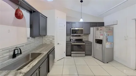 1031 Brenton Leaf Drive Ruskin FL 33570