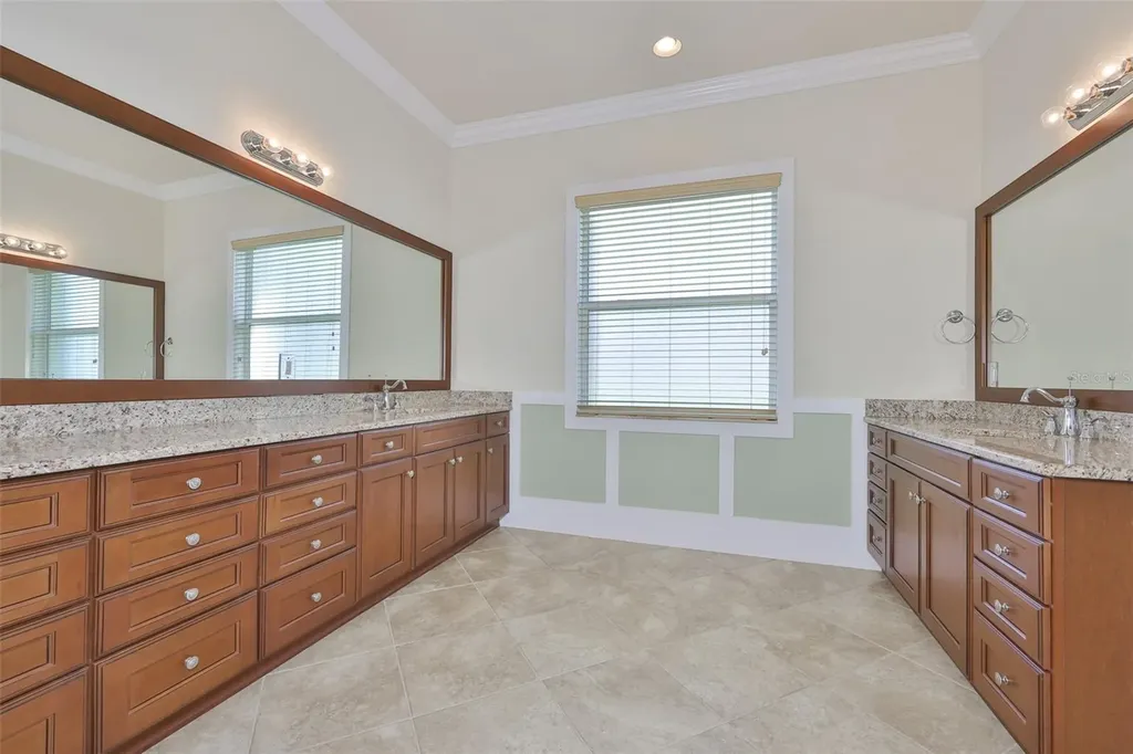 5073 Stone Harbor Circle Wimauma FL 33598