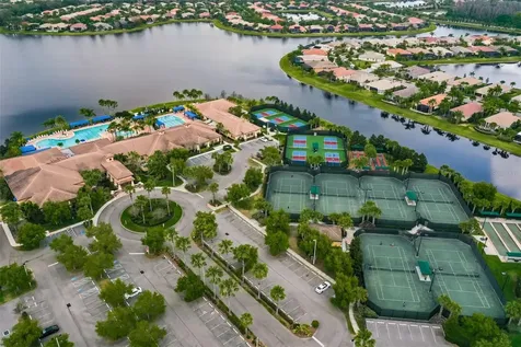 5073 Stone Harbor Circle Wimauma FL 33598