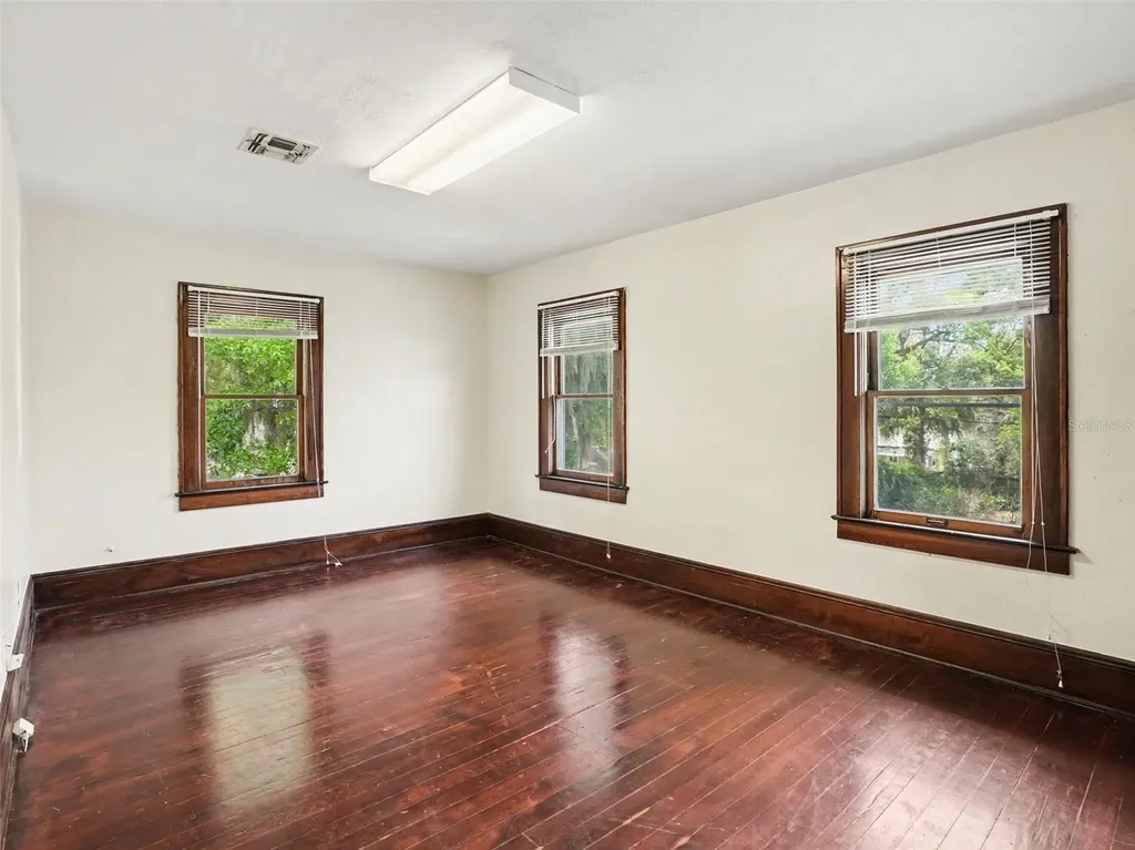 1214 E Livingston Street Orlando FL 32803