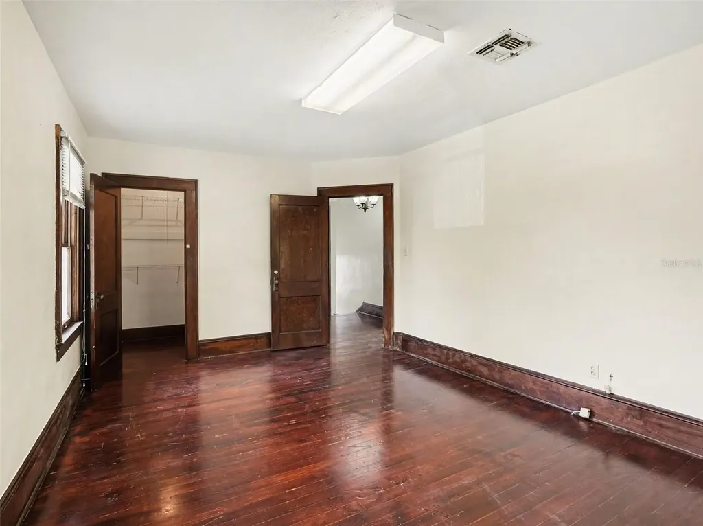1214 E Livingston Street Orlando FL 32803