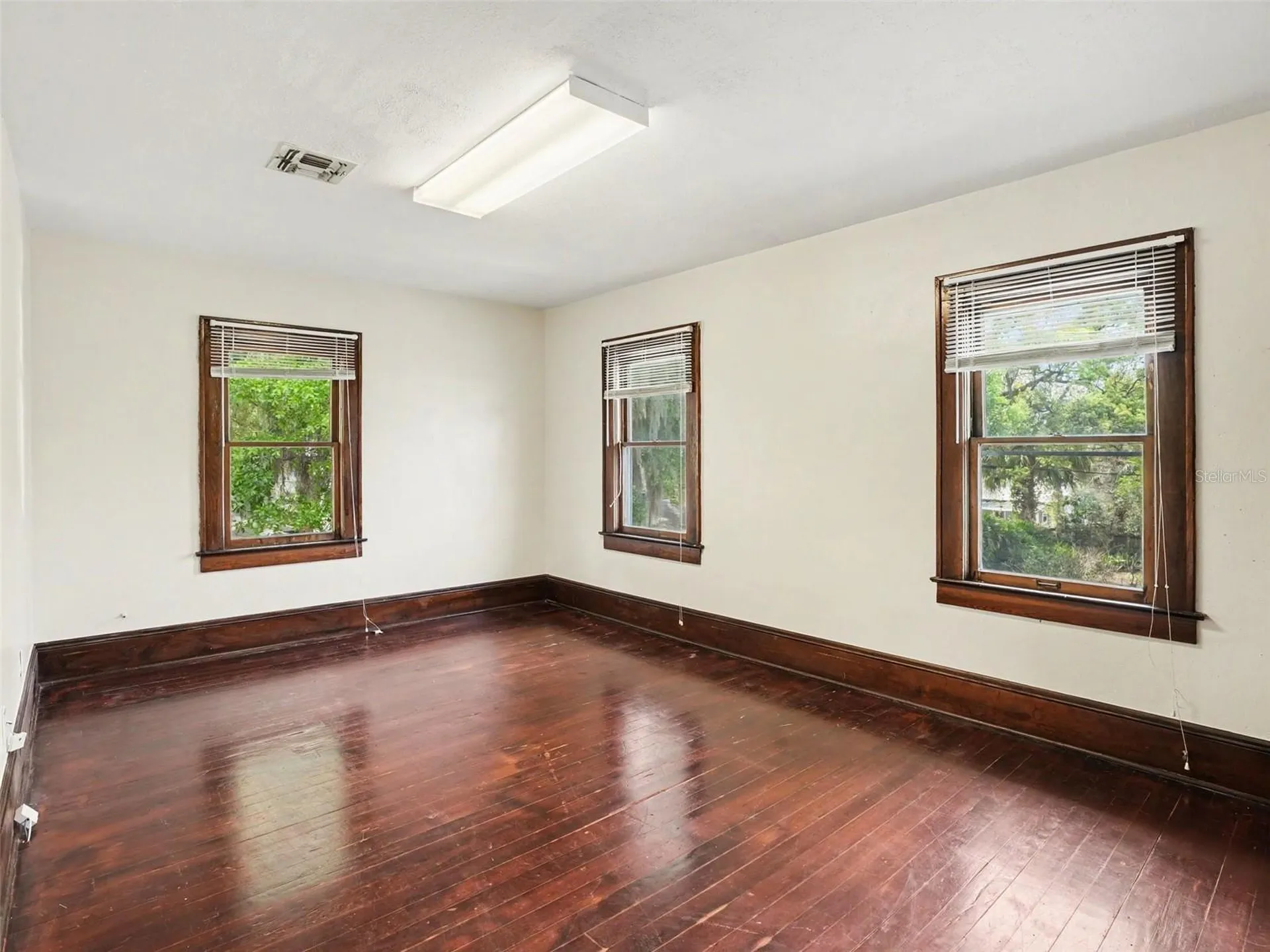 1214 E Livingston Street Orlando FL 32803
