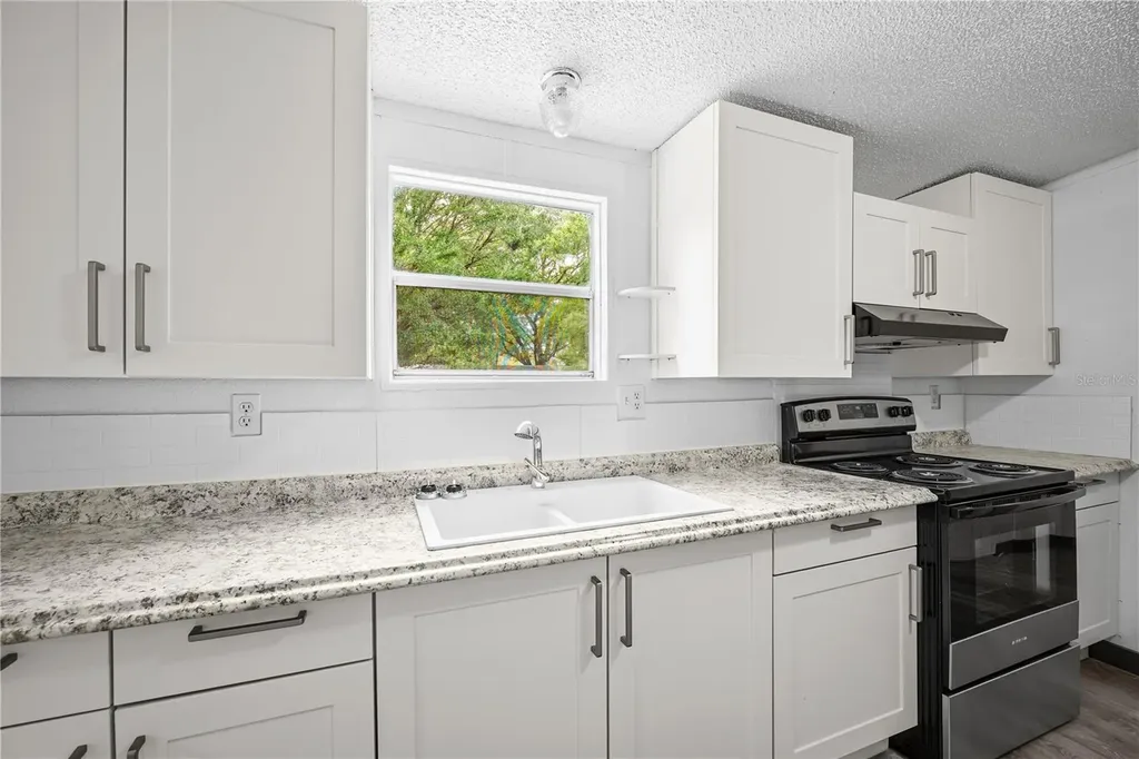 4318 Deerfield Circle W Macclenny FL 32063