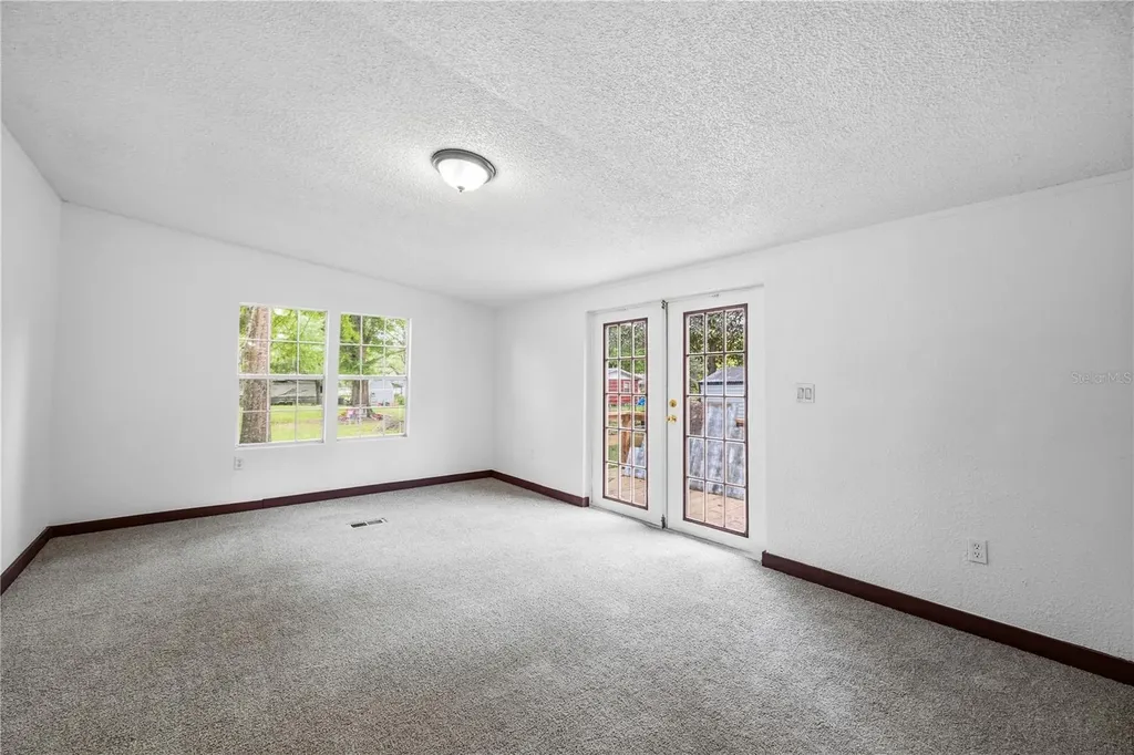 4318 Deerfield Circle W Macclenny FL 32063
