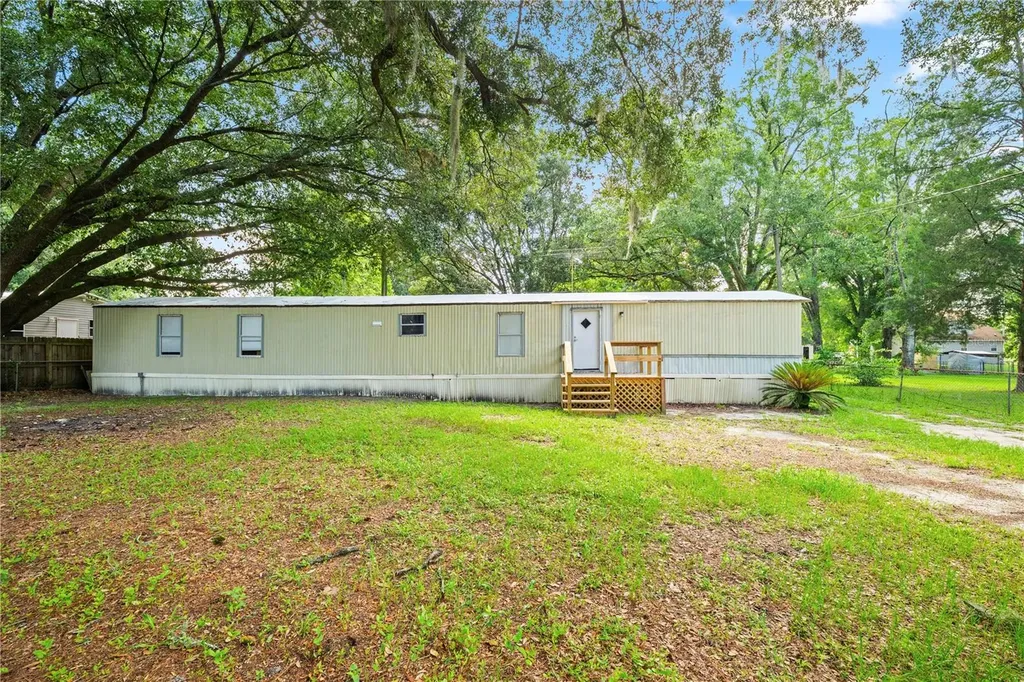 4318 Deerfield Circle W Macclenny FL 32063