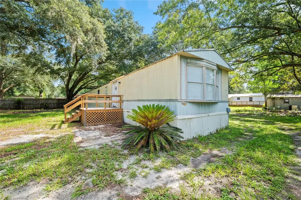 4318 Deerfield Circle W Macclenny FL 32063