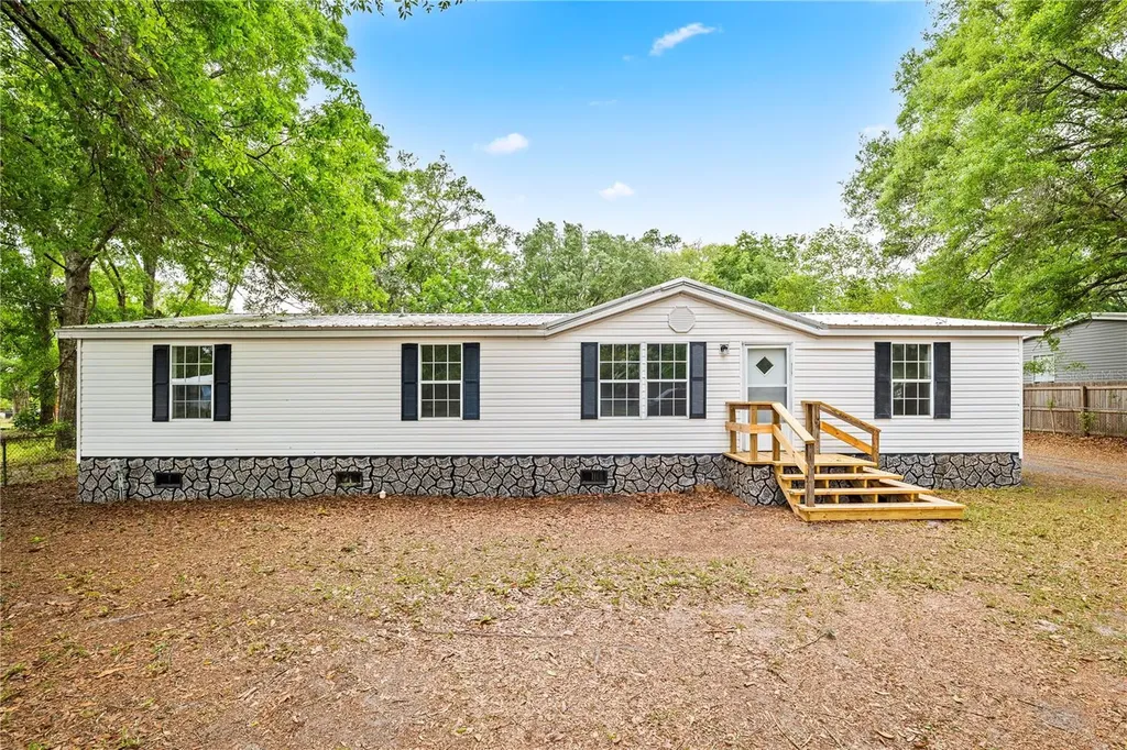 4318 Deerfield Circle W Macclenny FL 32063