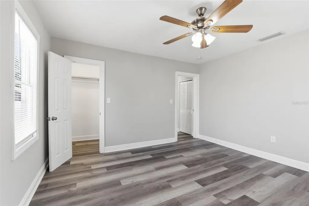5609 15th Avenue S Gulfport FL 33707