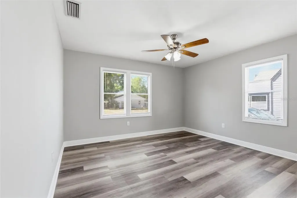 5609 15th Avenue S Gulfport FL 33707