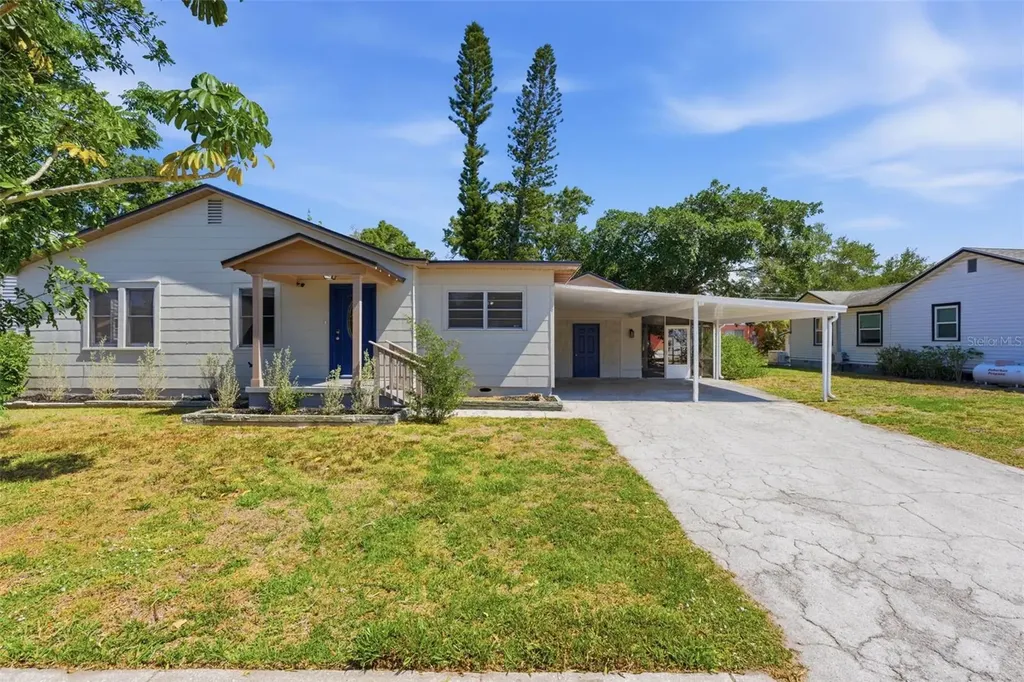 5609 15th Avenue S Gulfport FL 33707