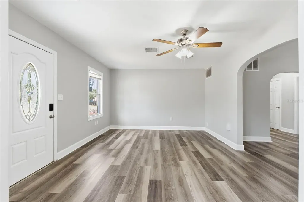5609 15th Avenue S Gulfport FL 33707