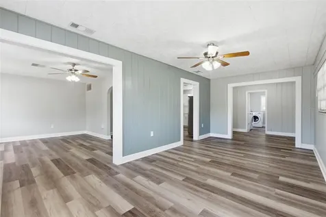 5609 15th Avenue S Gulfport FL 33707