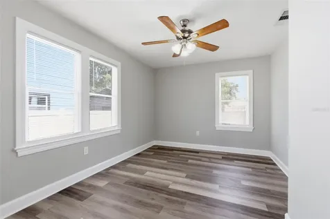 5609 15th Avenue S Gulfport FL 33707