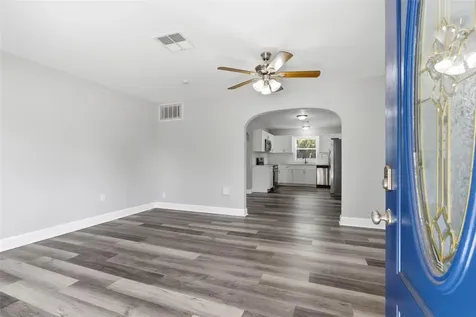 5609 15th Avenue S Gulfport FL 33707