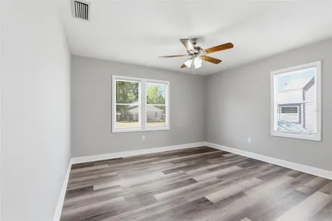 5609 15th Avenue S Gulfport FL 33707