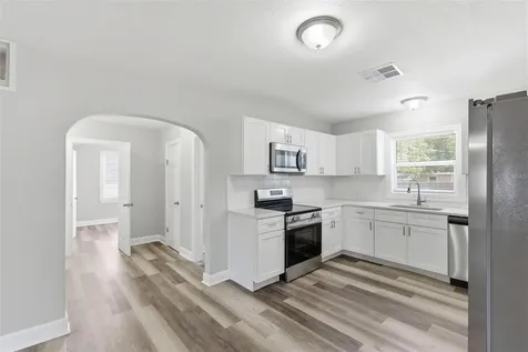 5609 15th Avenue S Gulfport FL 33707