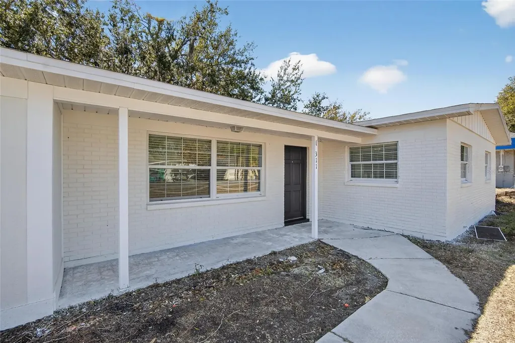 311 NE 5th Street Mulberry FL 33860