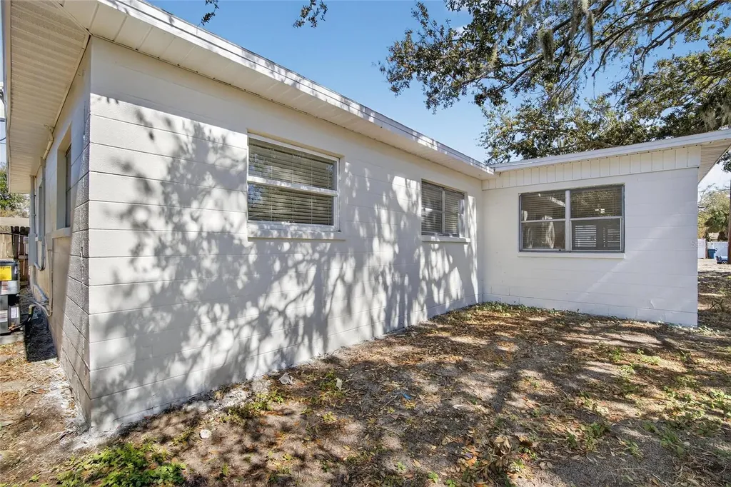 311 NE 5th Street Mulberry FL 33860