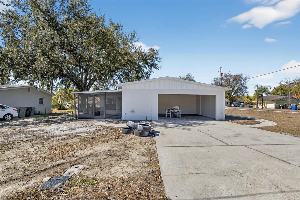 311 NE 5th Street Mulberry FL 33860