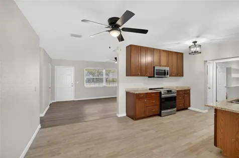 311 NE 5th Street Mulberry FL 33860