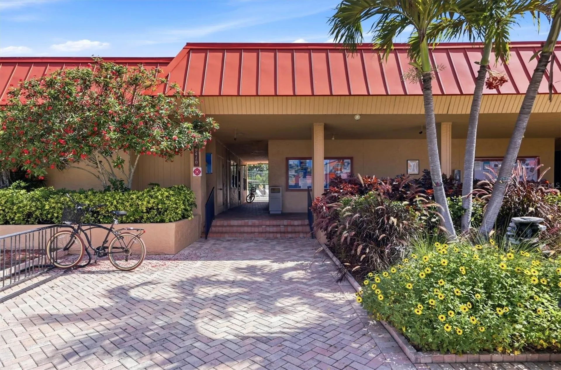 9528 Antiqua Cove Bradenton FL 34210